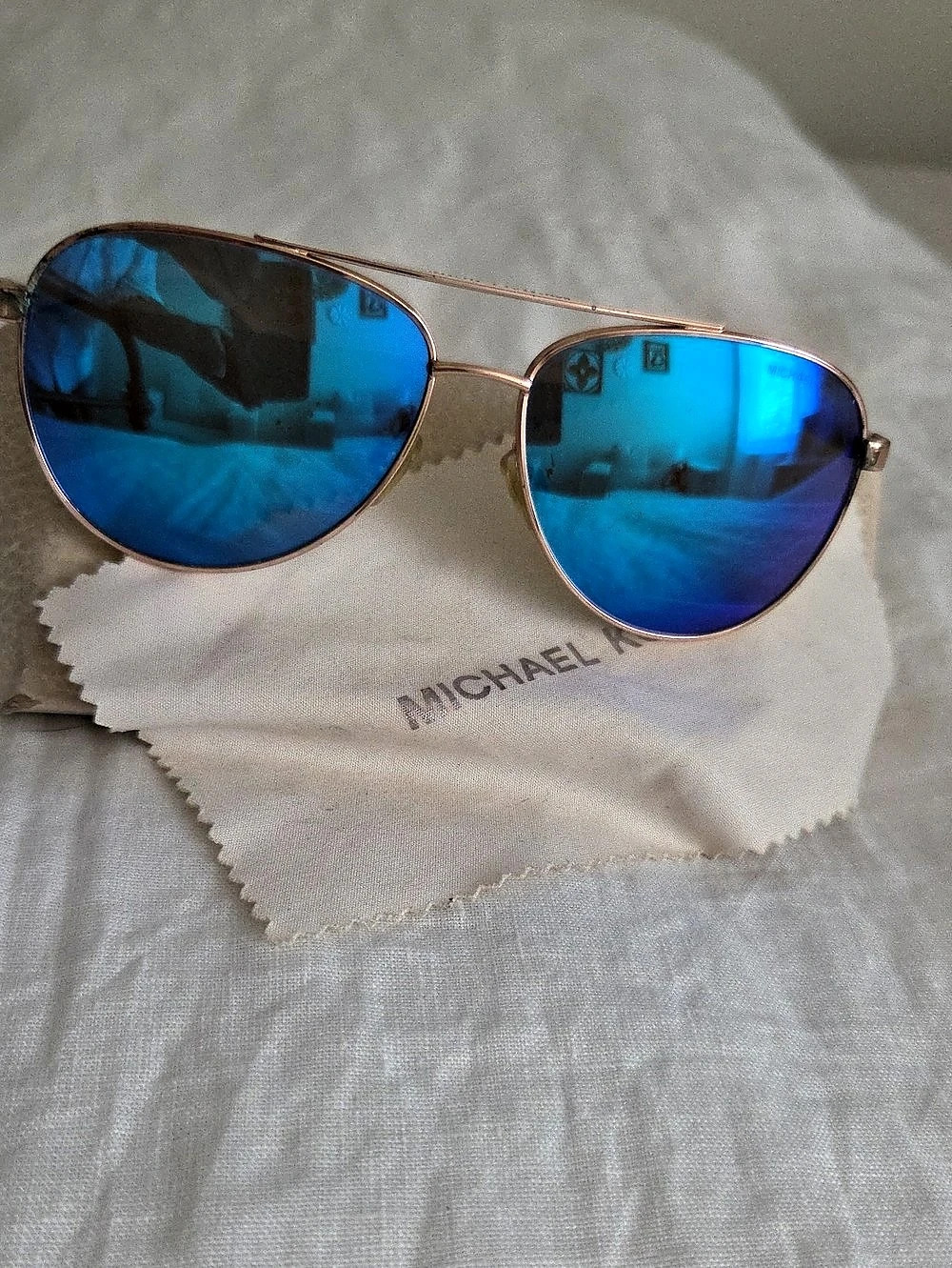 Michael Kors Hvar MK 5007 Aviator Sunglasses Blue & Gold